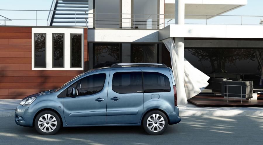  Citroen Berlingo 2009 года  (фото 10 из 72)